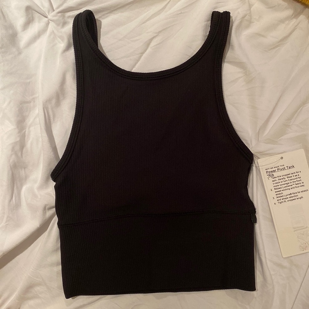 LULULEMON POWER PIVOT TANK RIBBED